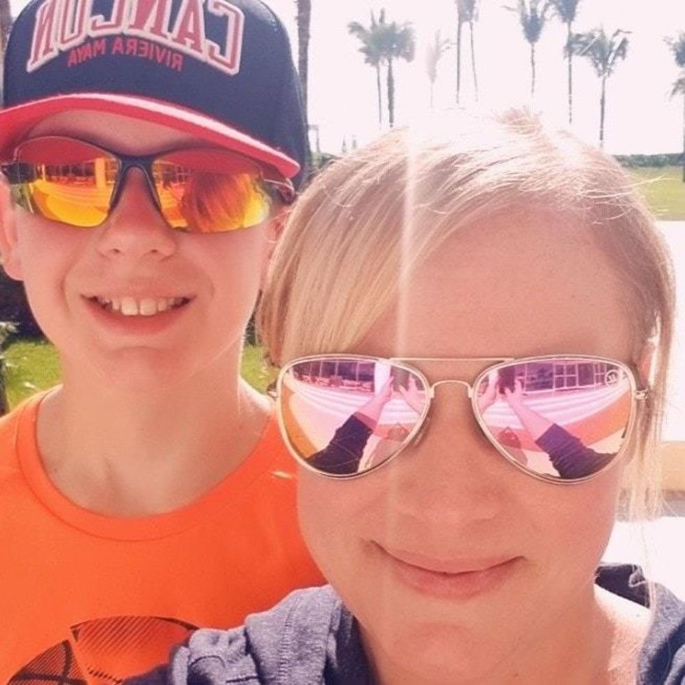 Meet your Posher, Nicole